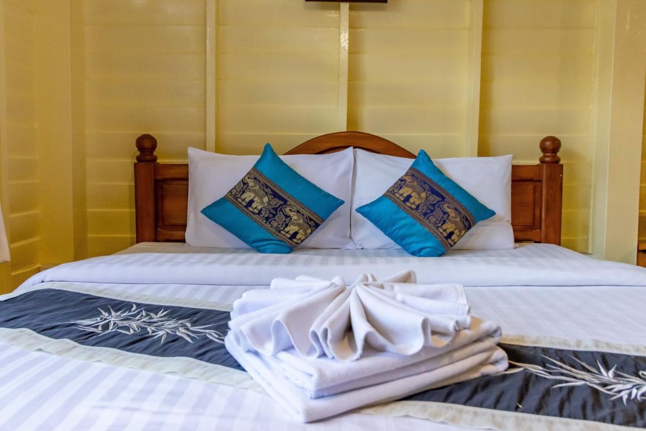 בנגקוק Resort Bangphlat מראה חיצוני תמונה
